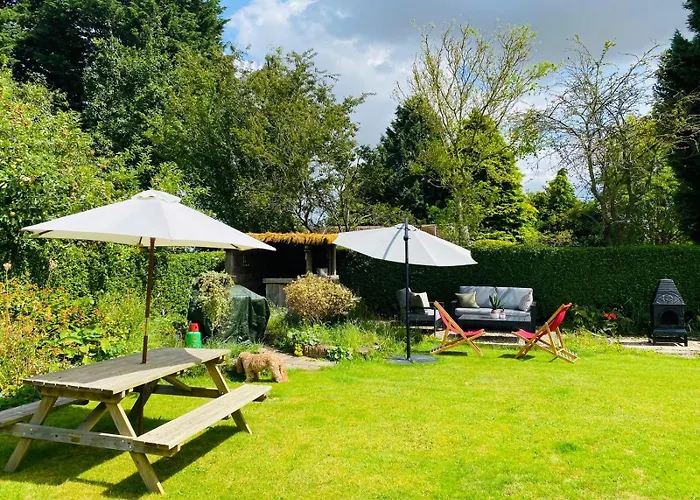 Hayfield Spacious Detached Luxury Дом отдыха